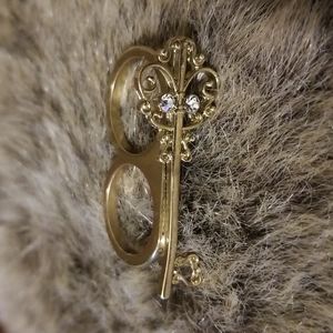 2 Finger Key Ring with Rhinestones